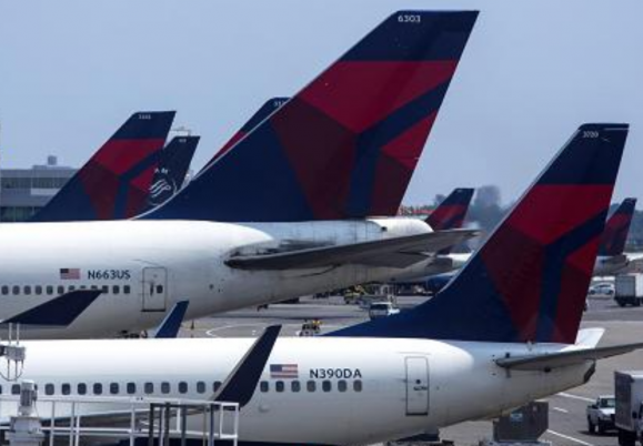 Delta changes policy, will now pay customers up to nearly $10,000 to give up seats