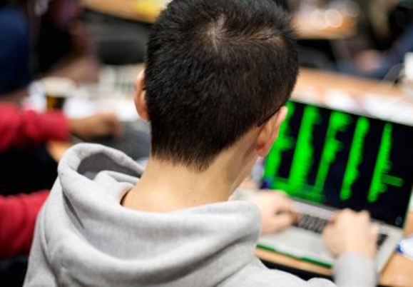 Air Force seeking hackers as military prepares for its largest bug bounty program yet