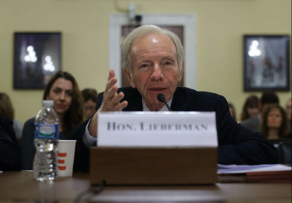 Report: Lieberman Is Frontrunner for FBI Director Pick