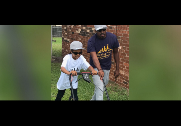 Man starts free lawn mowing service: 