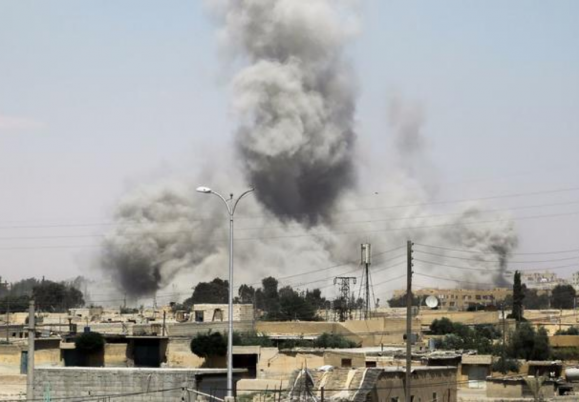 U.S. warplane shoots down Syrian jet near Raqqah