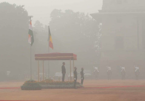 Severe pollution hits Indian capital, causing health worries