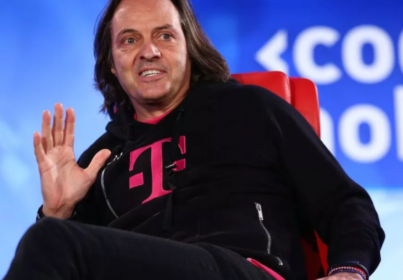 Sprint and T-Mobile have agreed to a $26 billion merger